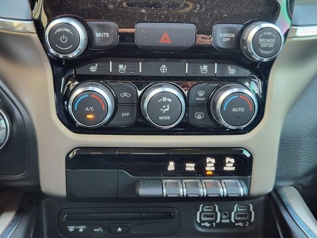 Used 2019 RAM 1500 Laramie image 17