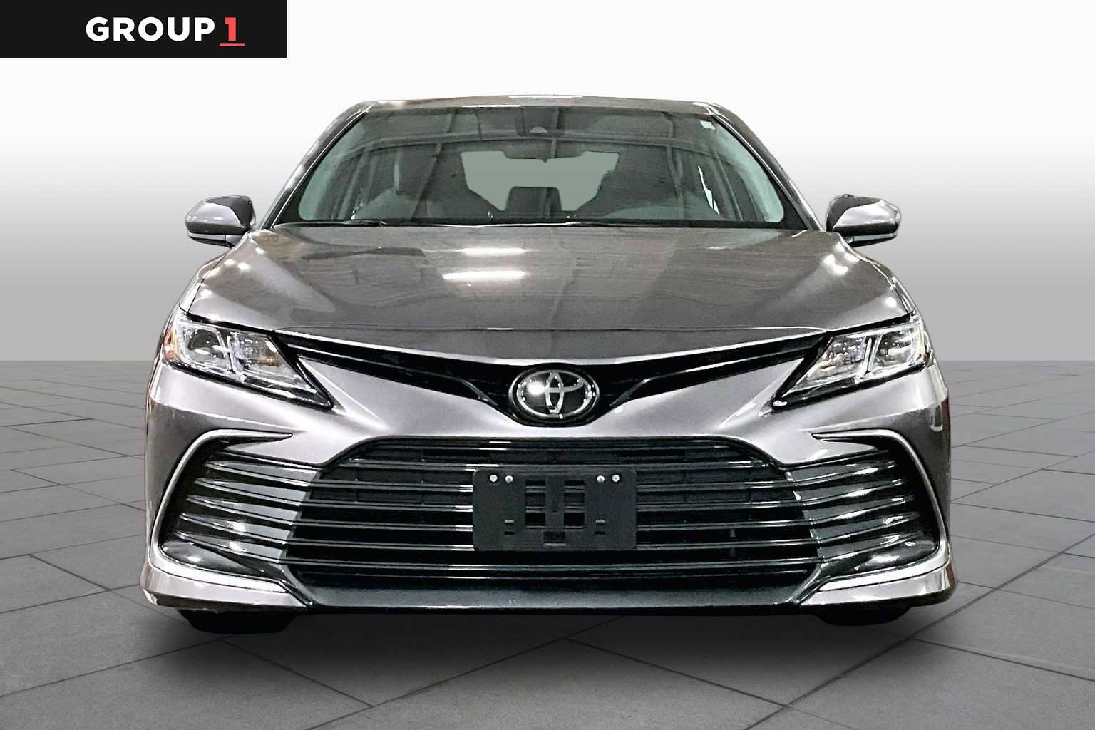 Used 2023 Toyota Camry LE FWD image 4
