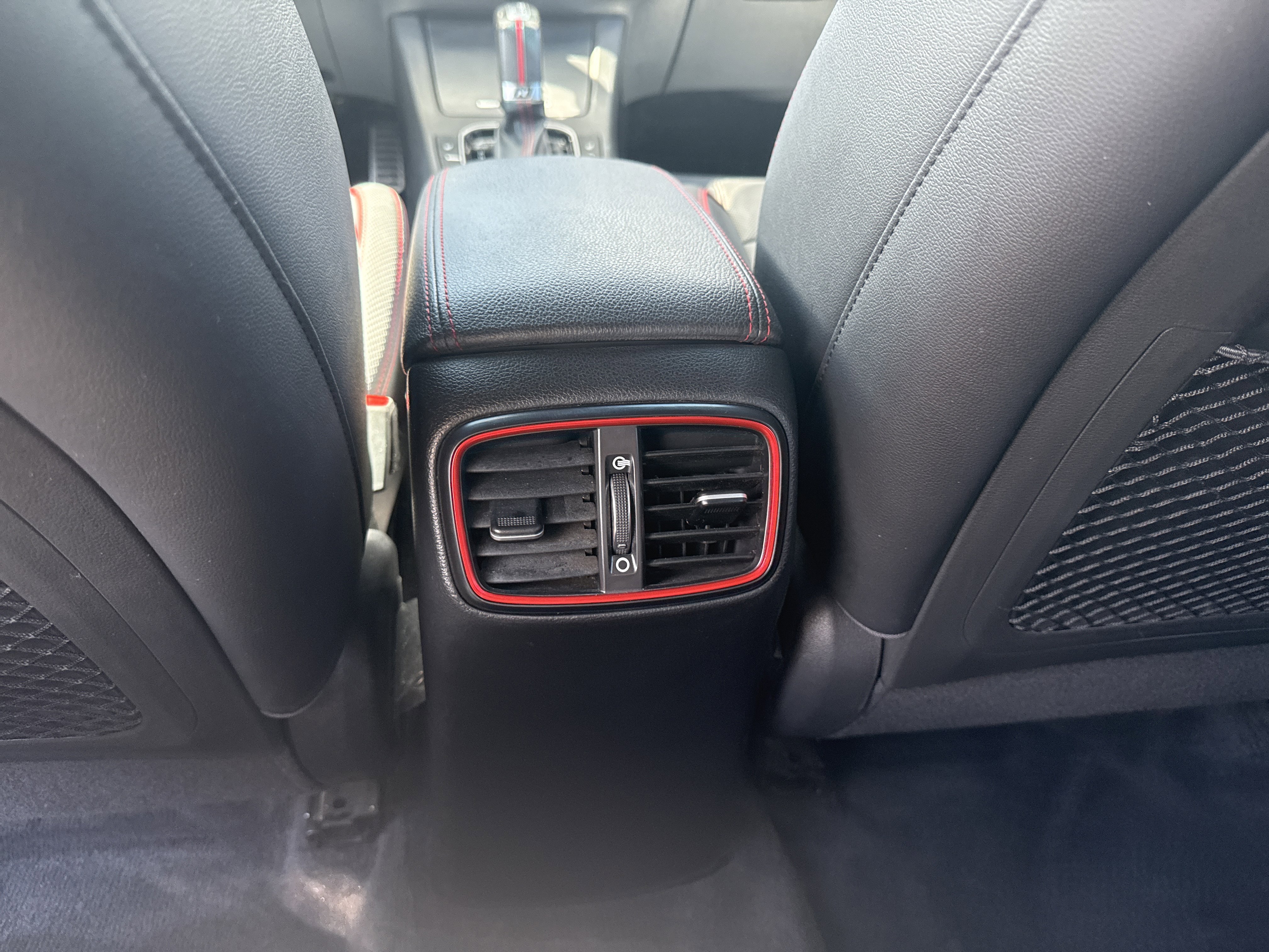 Used 2019 Hyundai Elantra GT N Line image 25