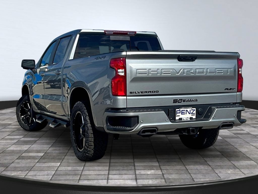 New 2026 Chevrolet Silverado 1500 RST w/ Dark Appearance Package AWD/4WD image 3