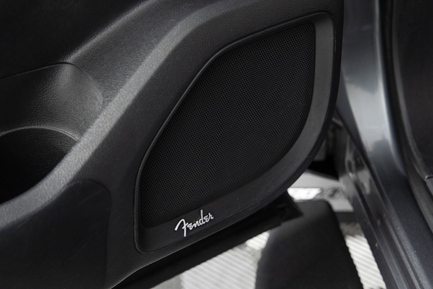 Used 2021 Nissan Titan PRO-4X w/ Pro-4x Convenience Package image 17