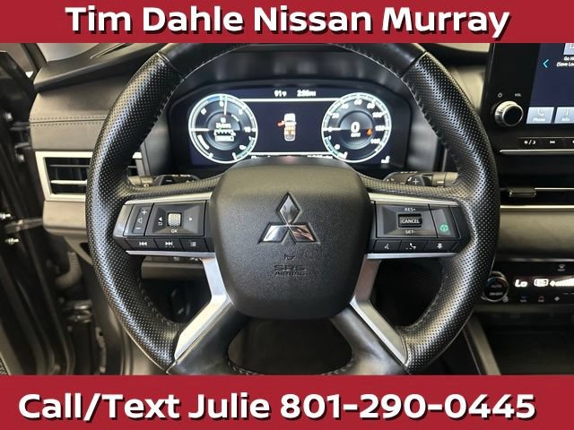Used 2024 Mitsubishi Outlander SEL AWD/4WD image 25