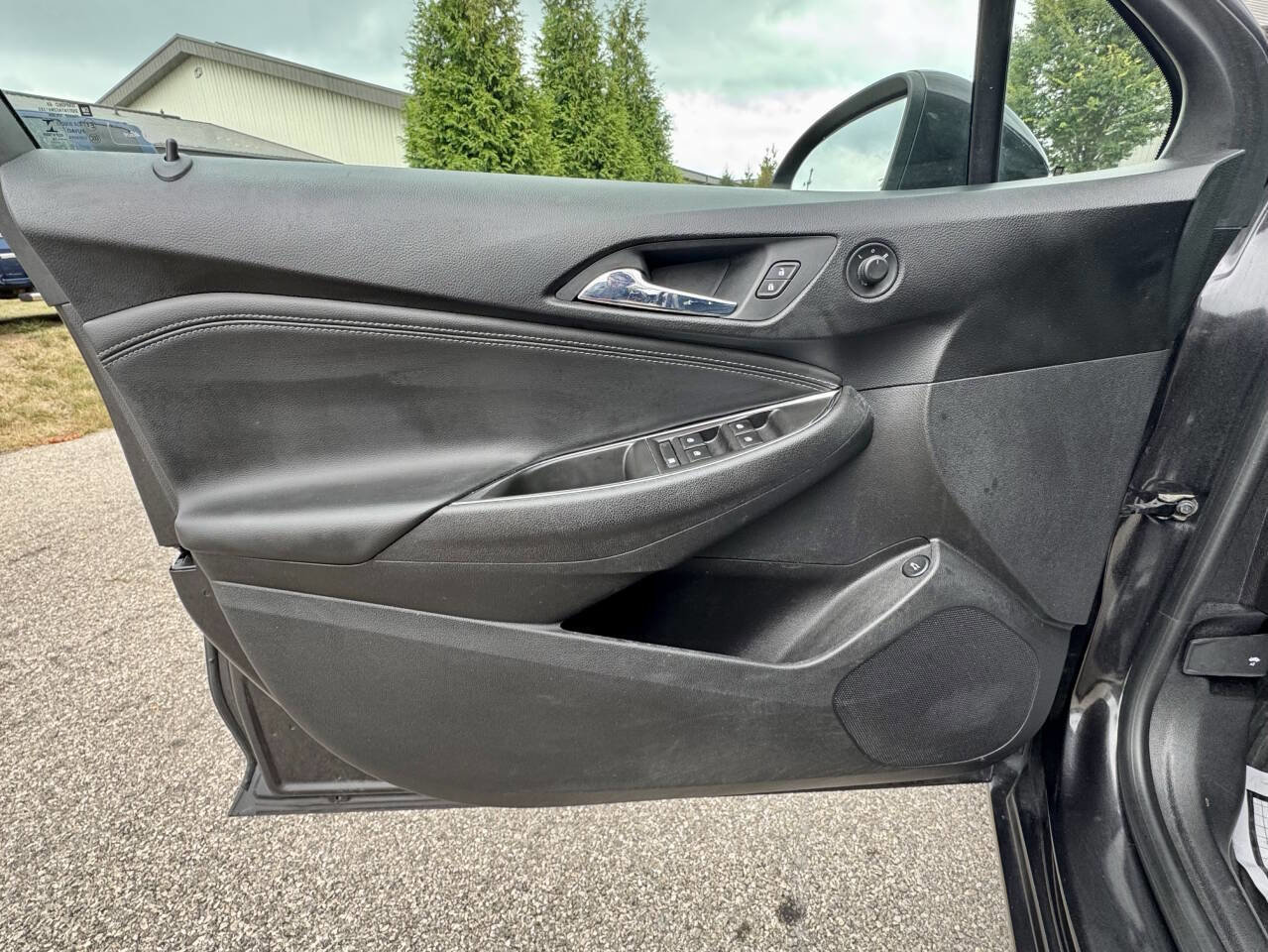 Used 2016 Chevrolet Cruze Premier w/ Enhanced Convenience Package image 24