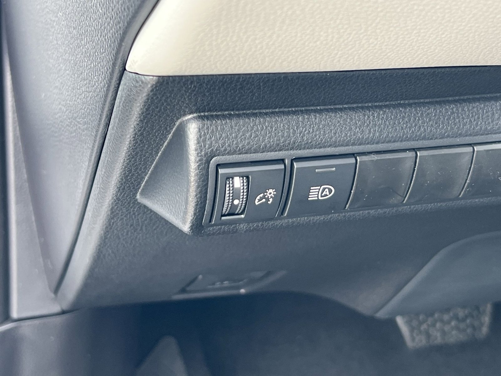 New 2026 Toyota Corolla LE image 23