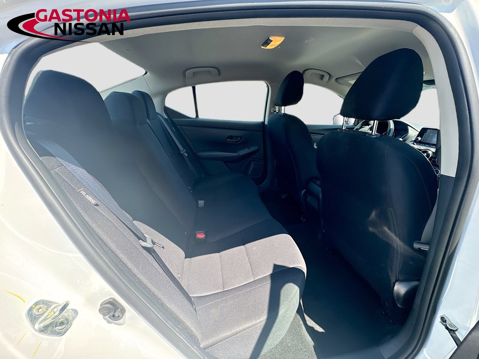 Used 2025 Nissan Sentra S FWD image 34