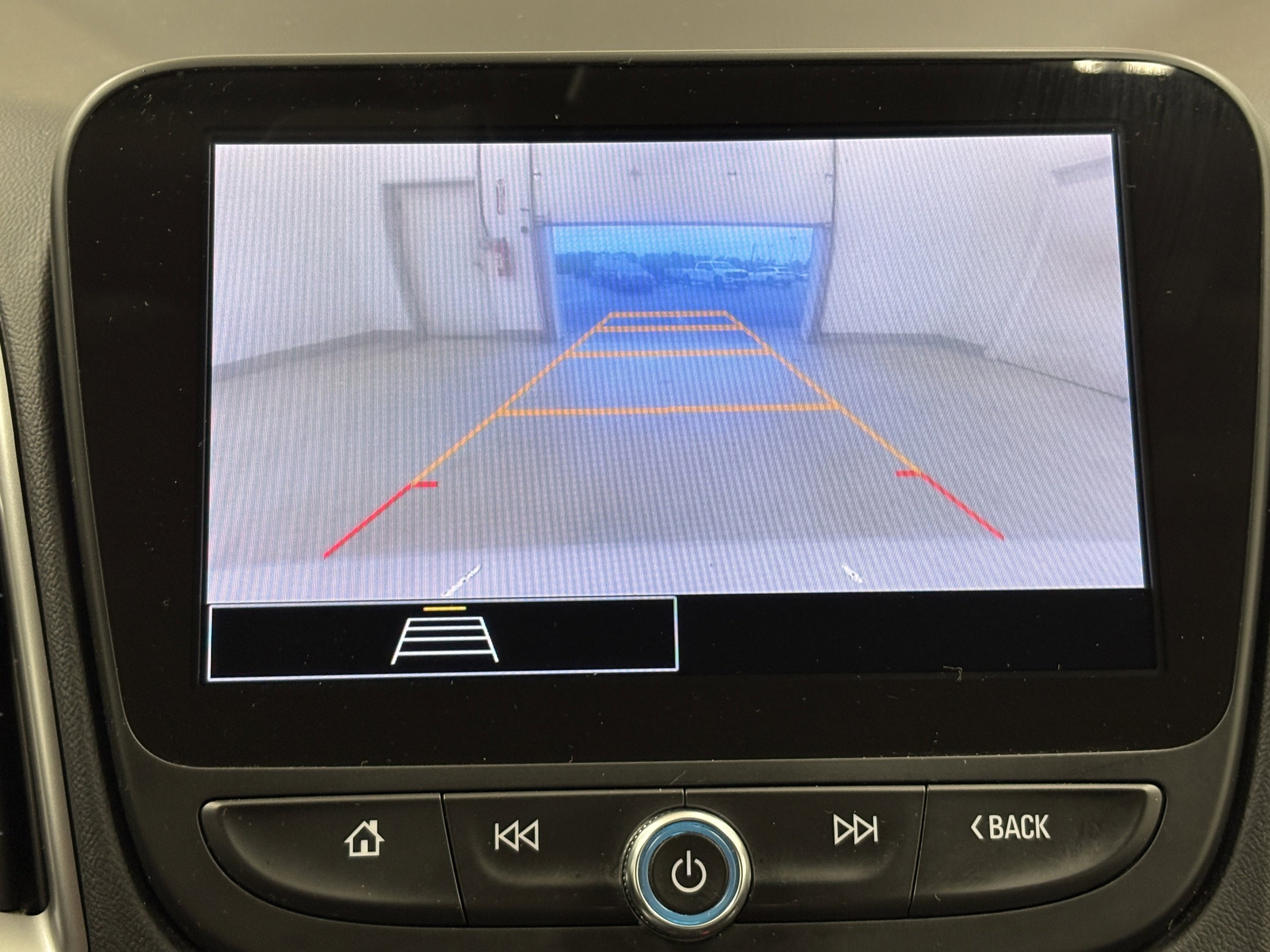 Used 2025 Chevrolet Malibu LT FWD image 14
