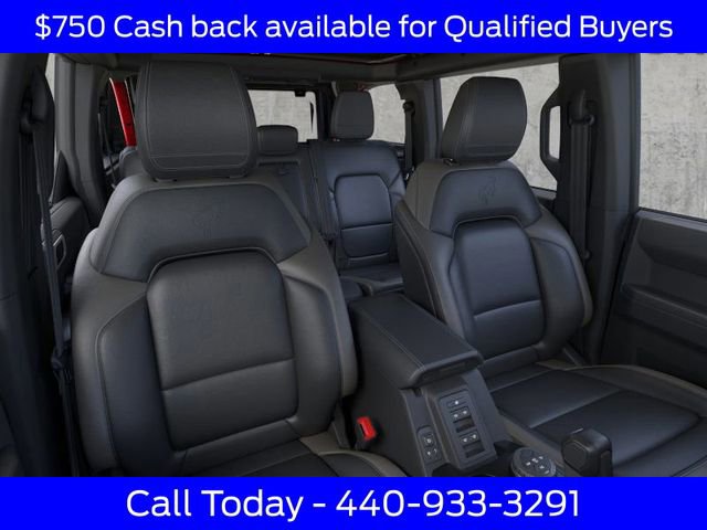 New 2026 Ford Bronco Outer Banks image 12