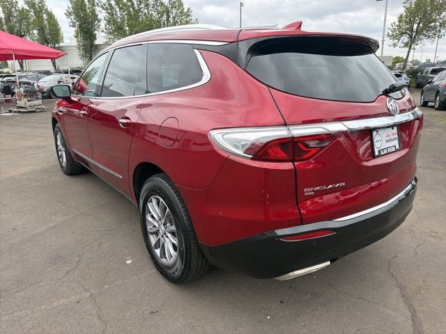 Used 2022 Buick Enclave Premium AWD/4WD image 5