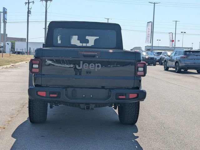 Used 2024 Jeep Gladiator Rubicon w/ Safety Group AWD/4WD image 4