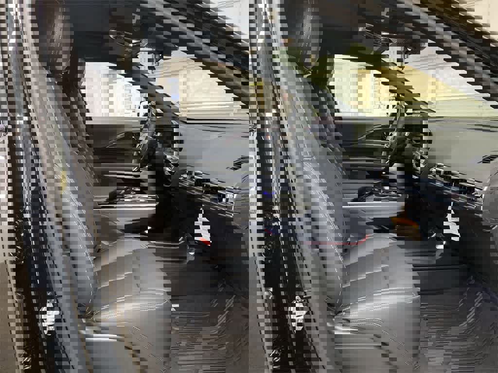 Certified 2024 Cadillac Lyriq Luxury image 19