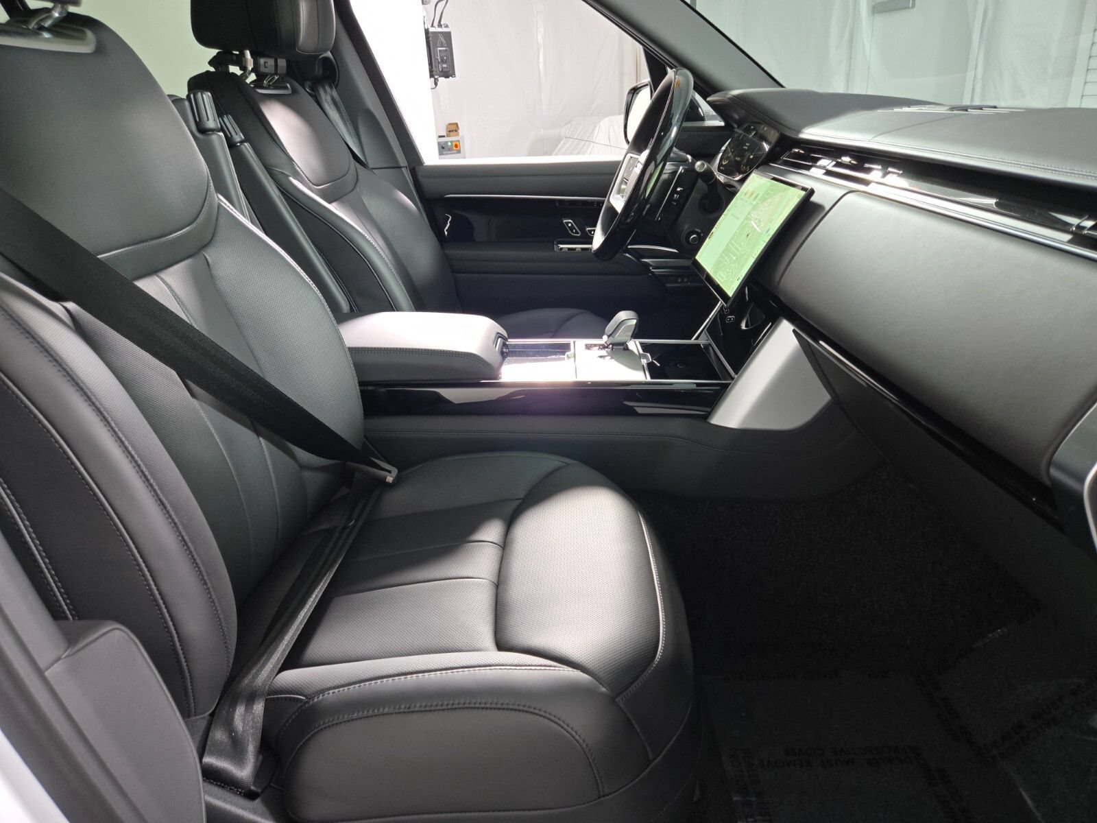 New 2026 Land Rover Range Rover Autobiography AWD/4WD image 3