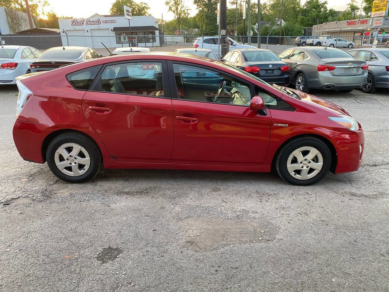 Used 2010 Toyota Prius One FWD image 6