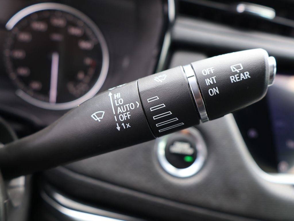 Used 2024 Cadillac XT5 Premium Luxury FWD image 52