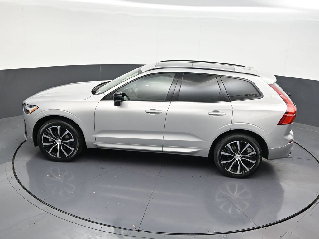 Used 2024 Volvo XC60 B5 Plus w/ Climate Package AWD/4WD image 22