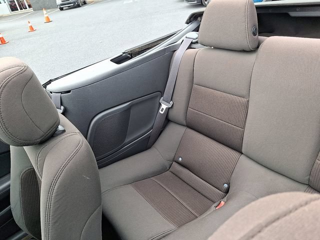 Used 2014 Ford Mustang Convertible RWD image 17