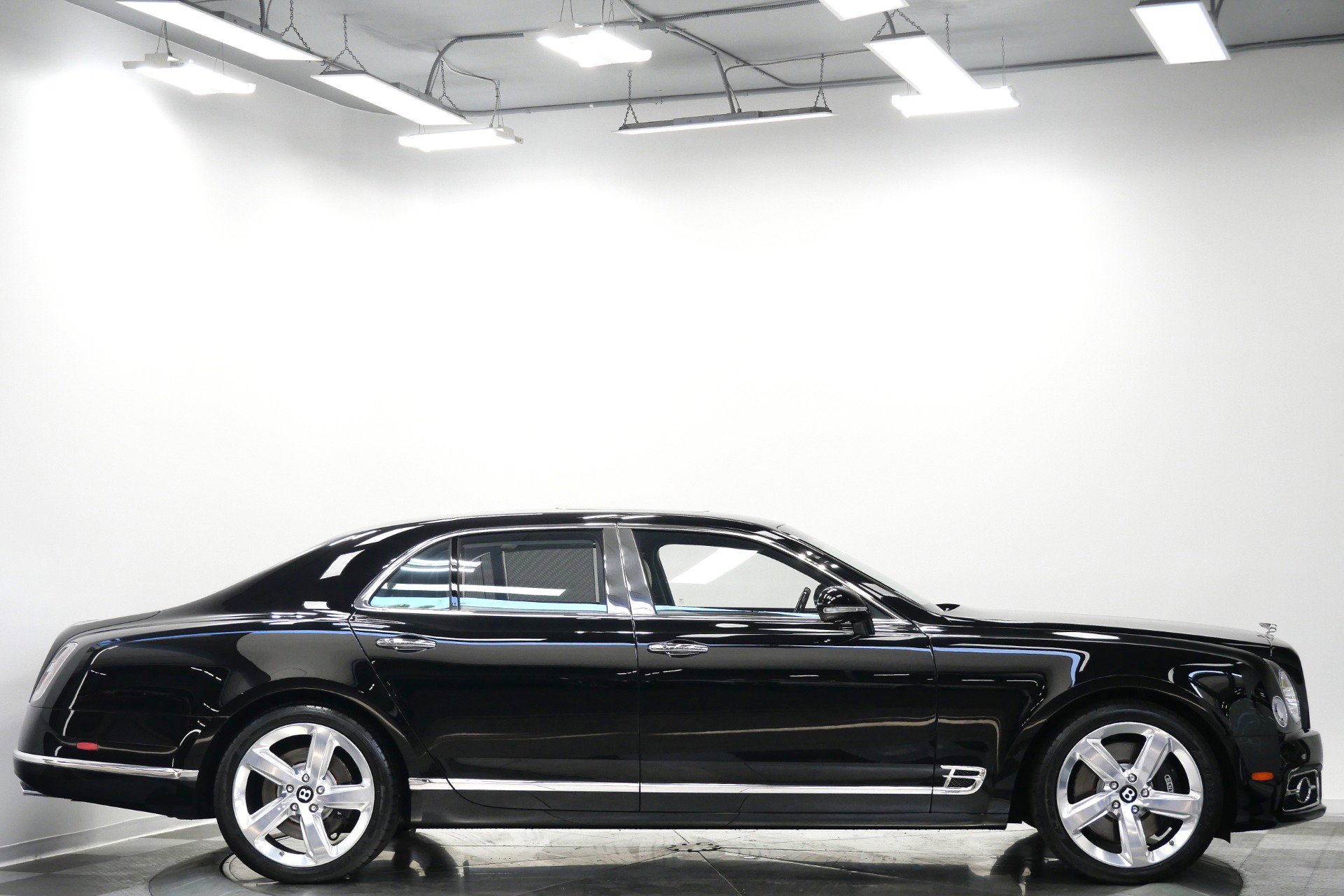 Used 2020 Bentley Mulsanne Speed RWD image 56