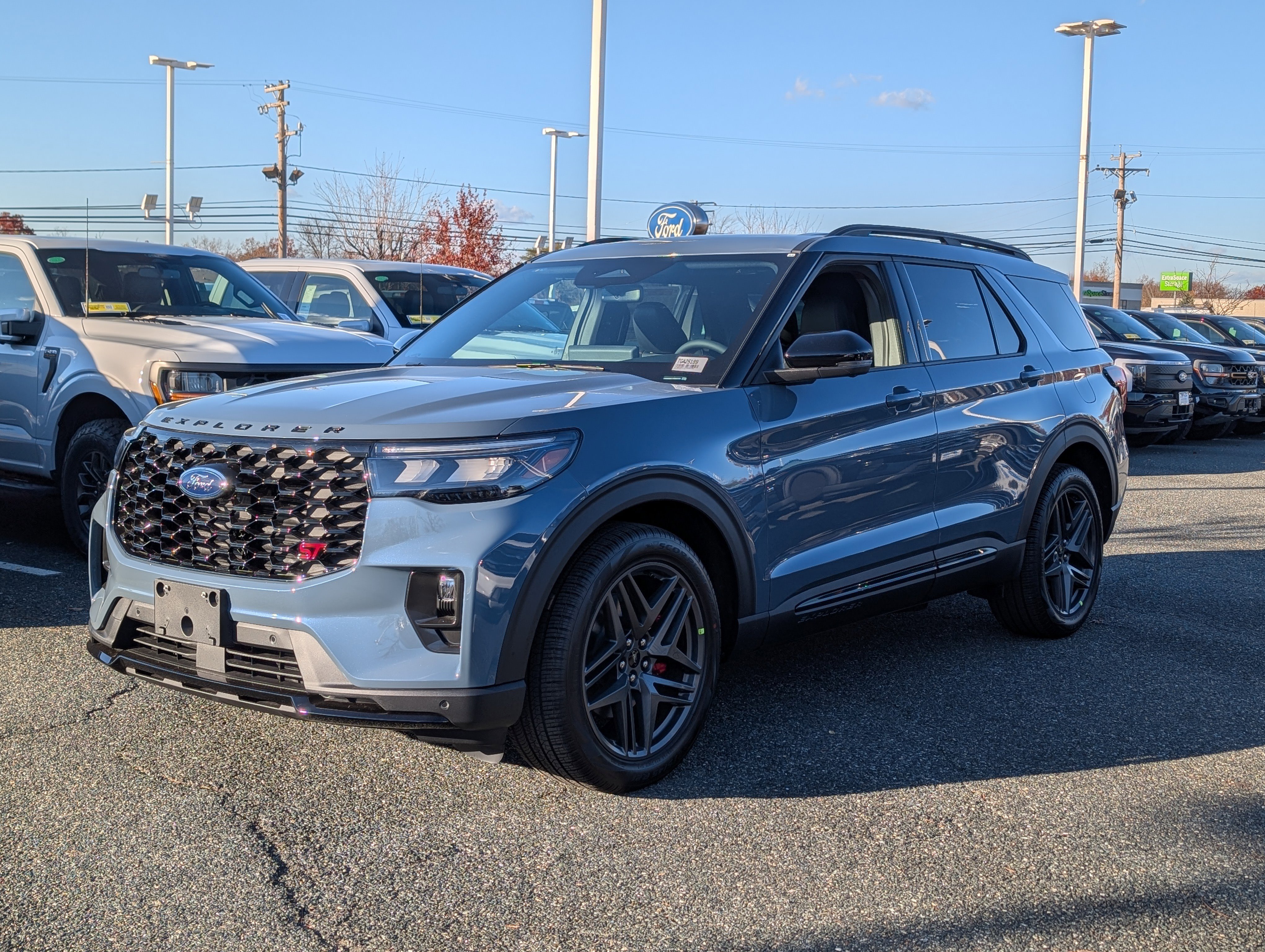 New 2026 Ford Explorer ST w/ Sun And Sound Package image 4