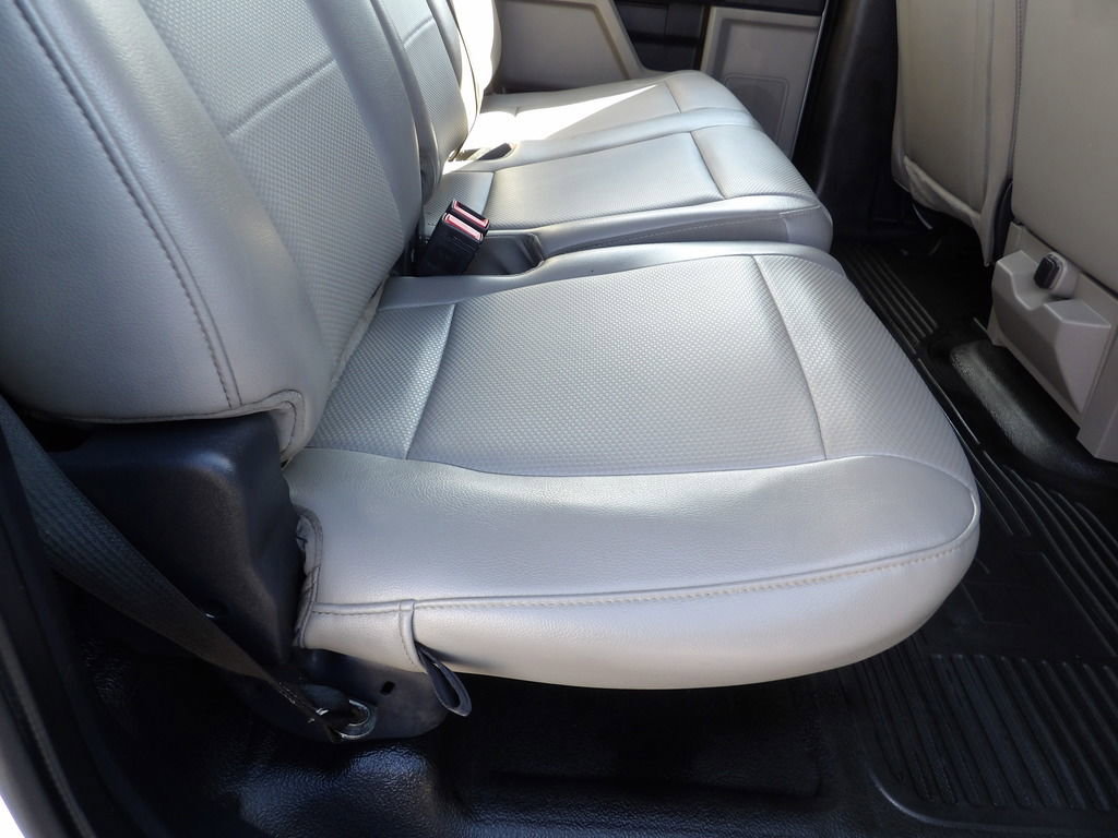 Used 2022 Ford F350 XL w/ Power Equipment Group image 39