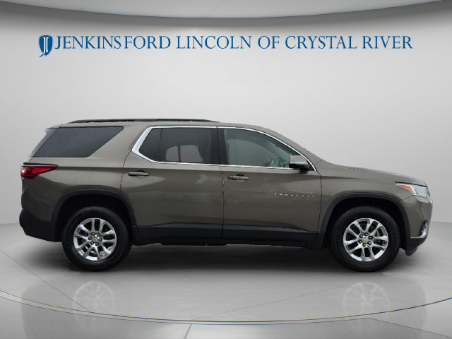 Used 2020 Chevrolet Traverse LT w/ LPO, Floor Liner Package FWD image 2