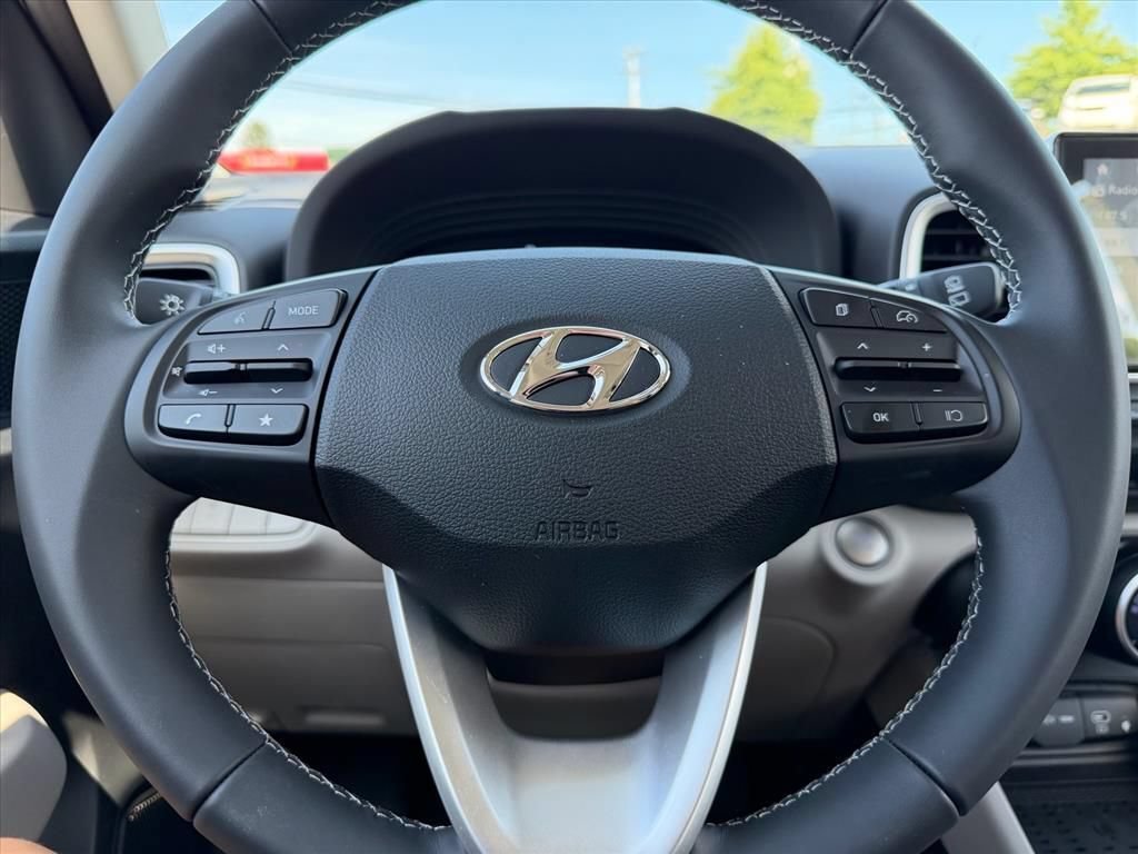 New 2026 Hyundai Venue SEL FWD image 16