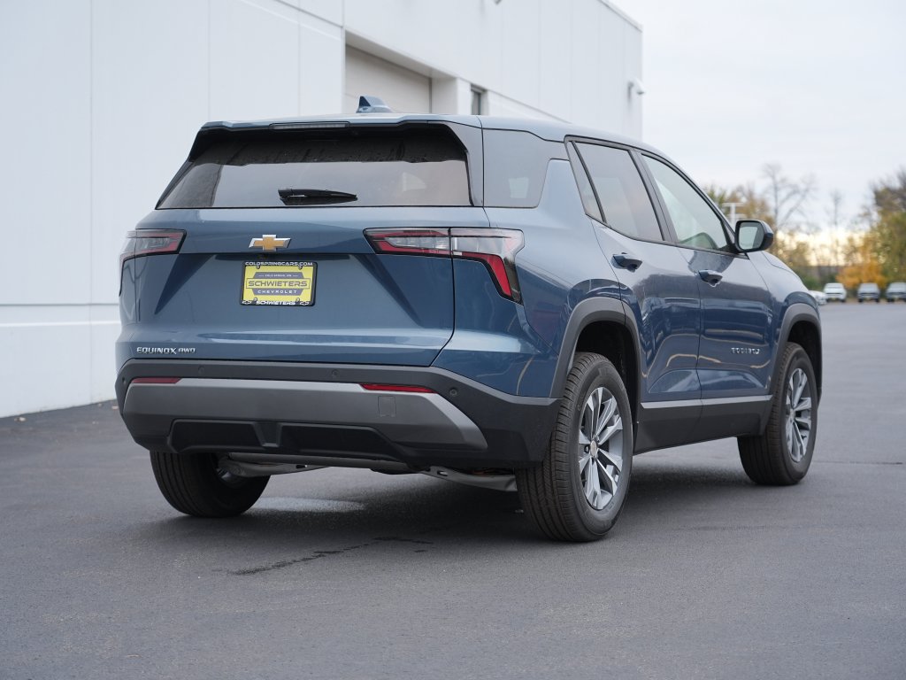 New 2027 Chevrolet Equinox LT w/ Convenience Package II AWD/4WD image 4