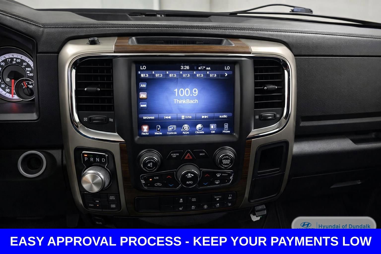 Used 2017 RAM 1500 Laramie image 12