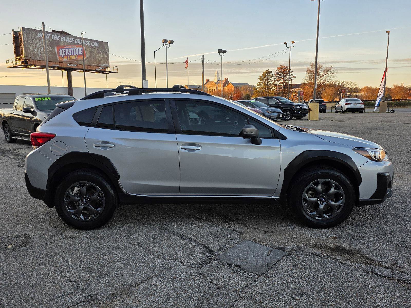 Used 2022 Subaru Crosstrek 2.5i Sport w/ Moonroof Package image 4