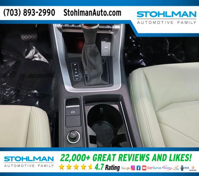 Used 2022 Audi Q3 2.0T Premium Plus w/ Premium Plus Package image 24