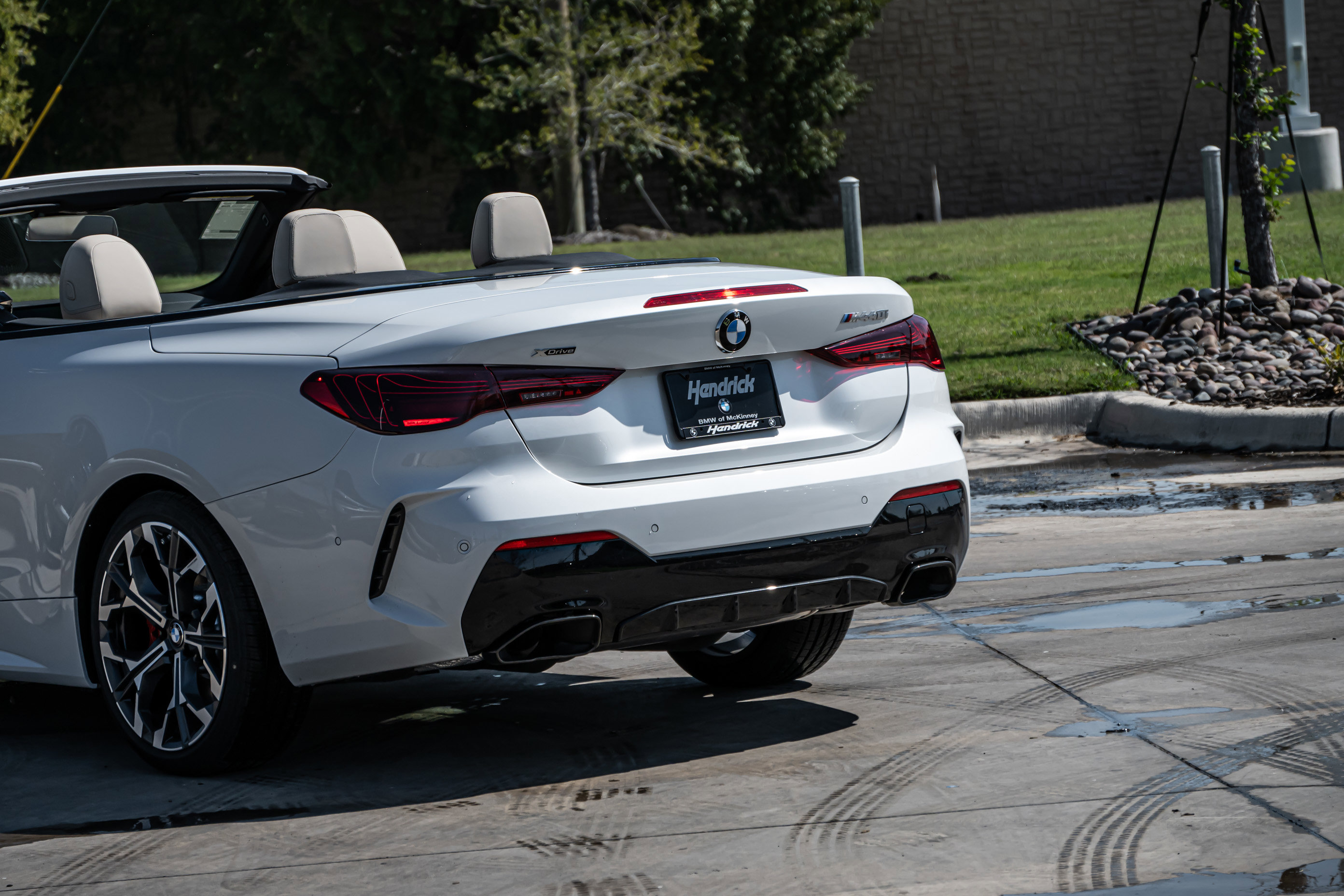 New 2026 BMW 440i xDrive Convertible w/ Premium Package image 8