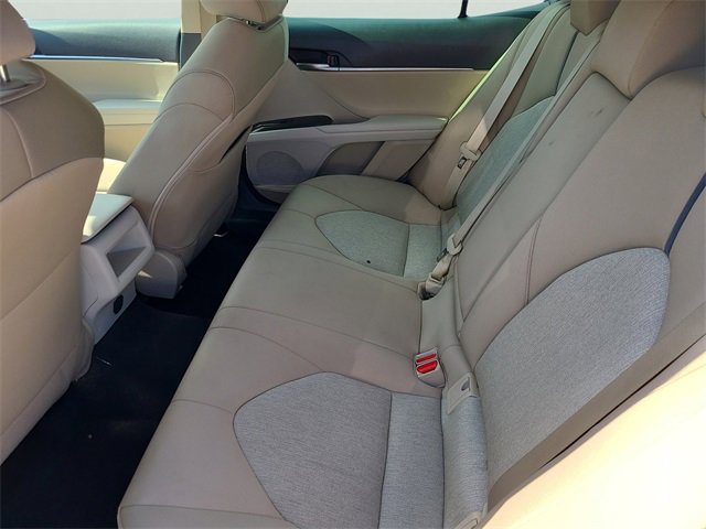 Used 2022 Toyota Camry LE image 12
