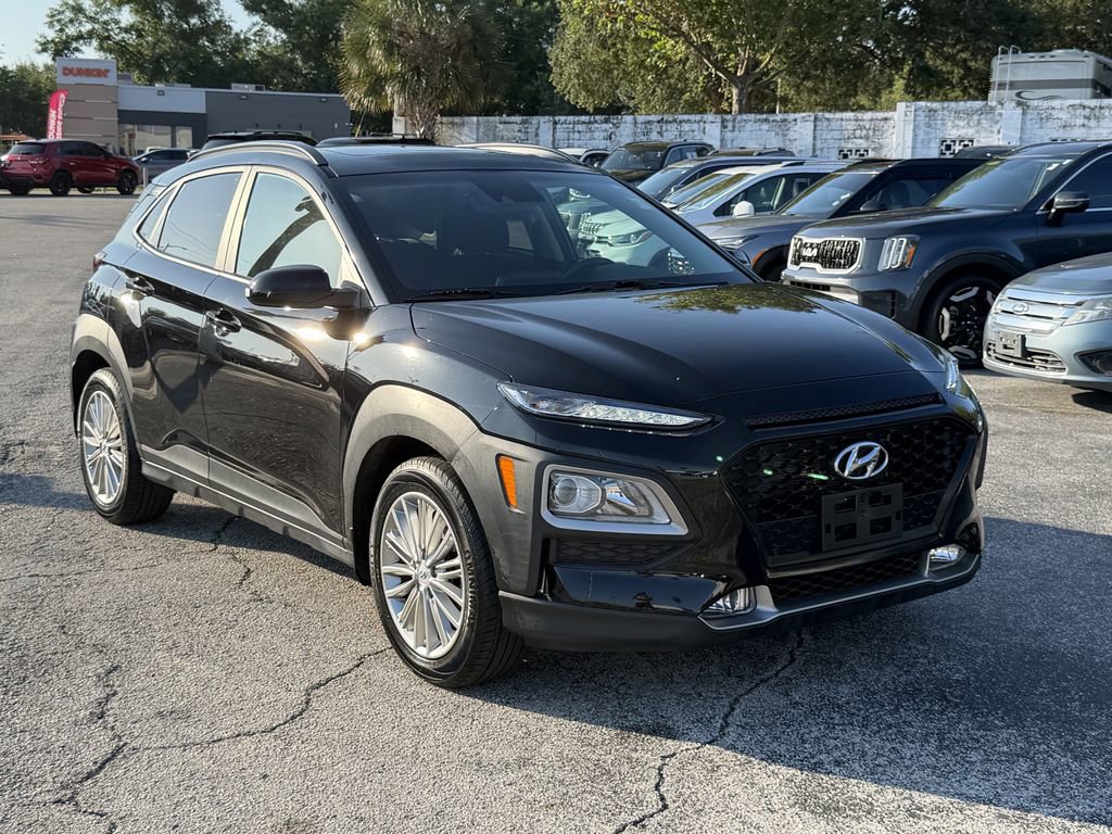 Used 2021 Hyundai Kona SEL Plus w/ Cargo Package AWD/4WD image 2