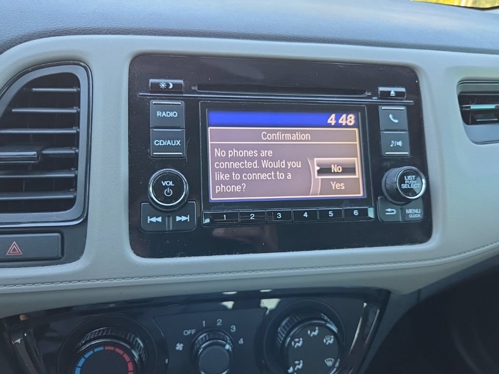Used 2018 Honda HR-V LX image 37