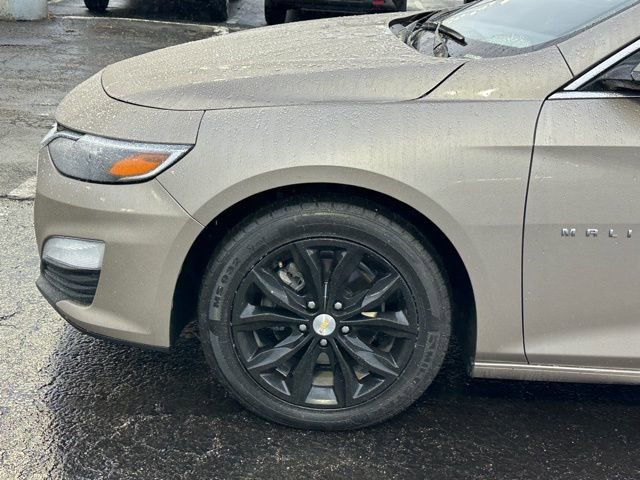 Used 2023 Chevrolet Malibu LT w/ Driver Confidence Package FWD image 7