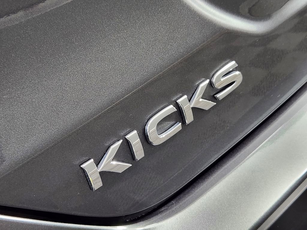 Used 2024 Nissan Kicks SV w/ Interior Electronics Package image 9