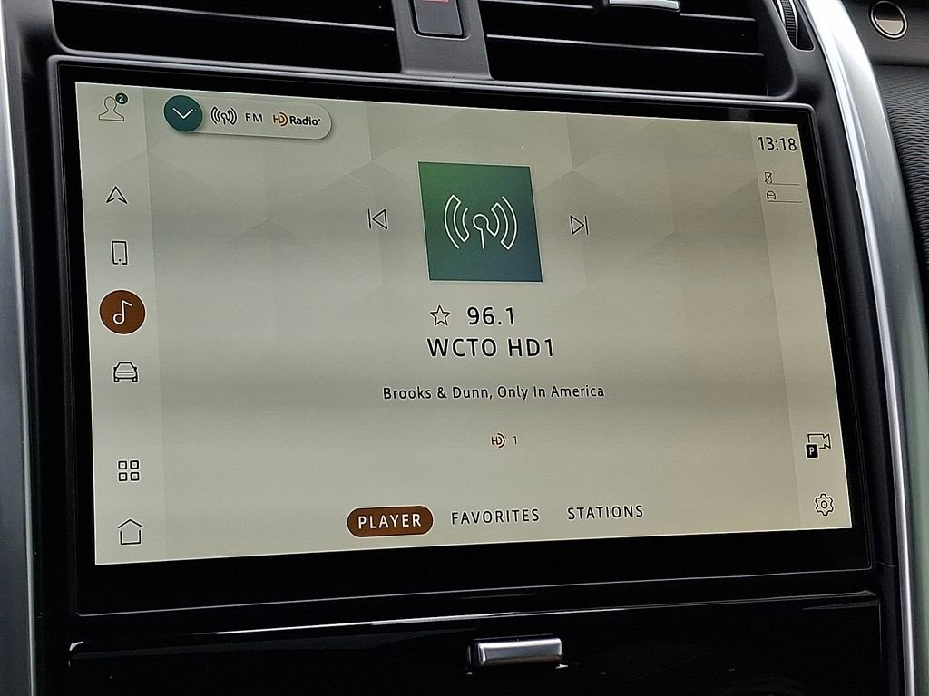 New 2026 Land Rover Discovery Limited Edition image 16