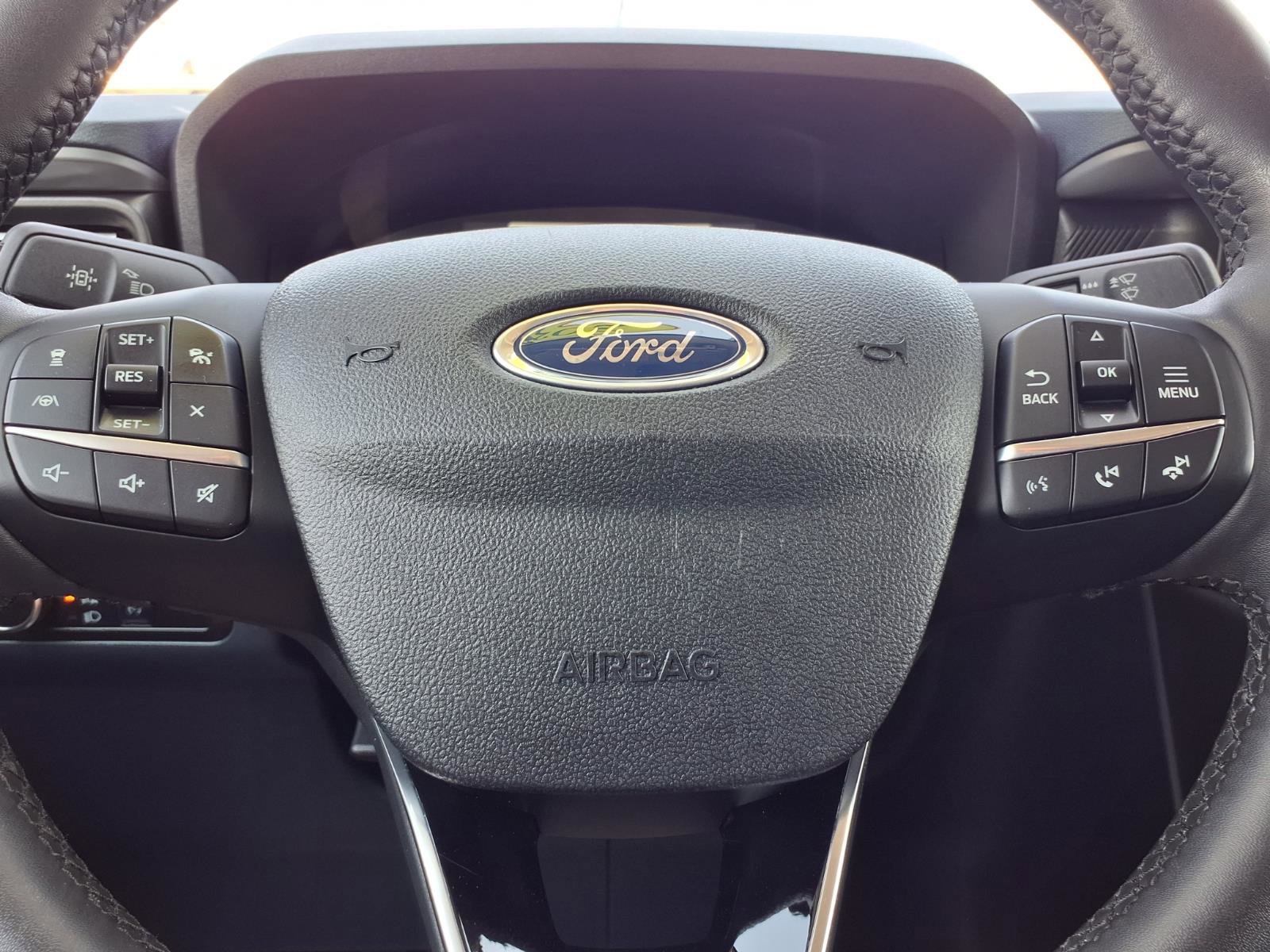 Used 2023 Ford Maverick Lariat w/ Lariat Luxury Package AWD/4WD image 16
