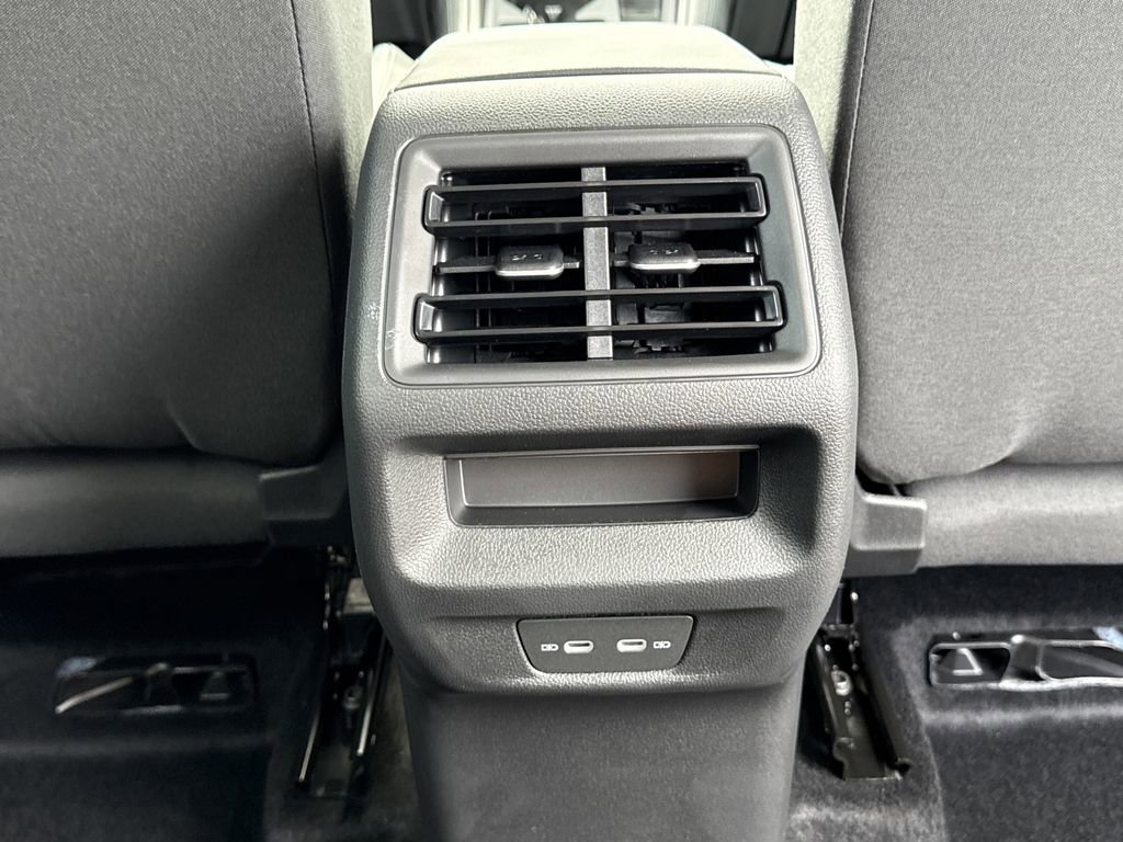 New 2025 Volkswagen Tiguan S image 23