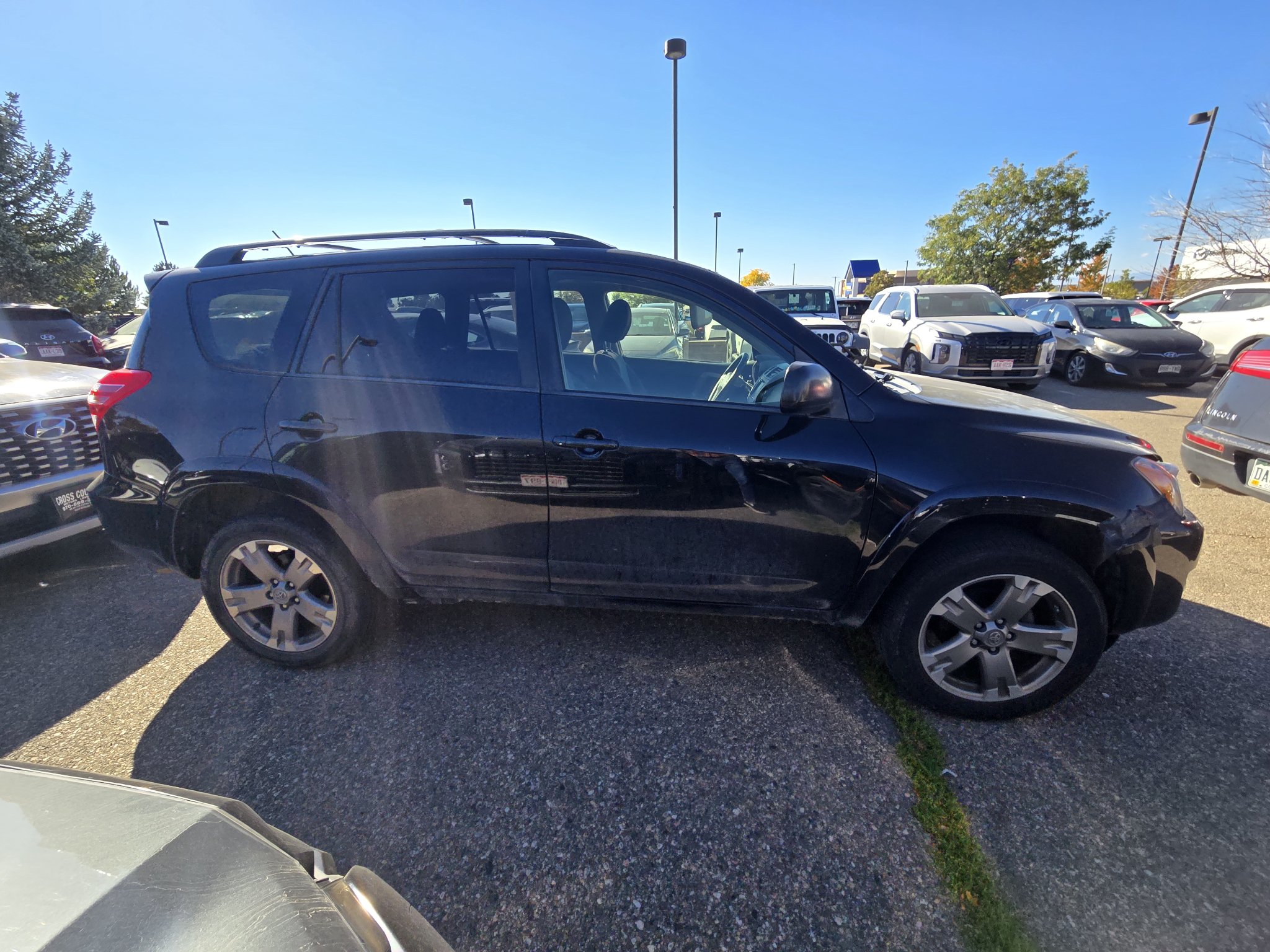 Used 2012 Toyota RAV4 Sport w/ Enhancement Value Pkg AWD/4WD image 18