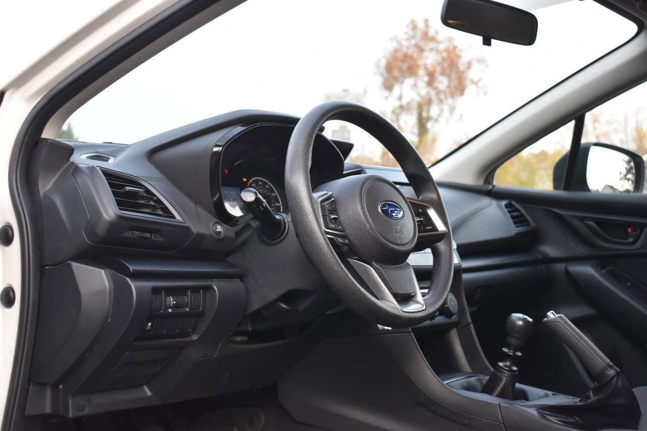 Used 2018 Subaru Crosstrek 2.0i image 16