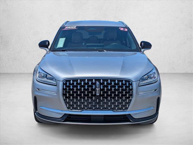 Used 2023 Lincoln Corsair Reserve FWD image 2
