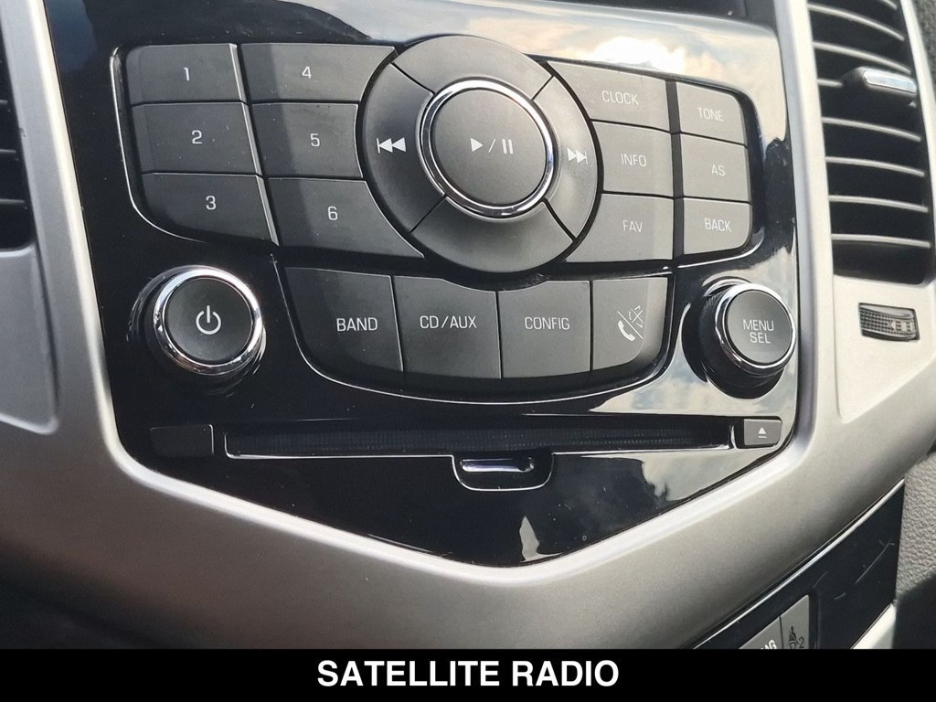 Used 2015 Chevrolet Cruze LT FWD image 20