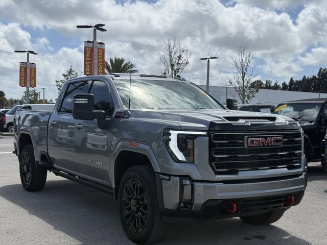 Used 2024 GMC Sierra 2500 AT4 w/ AT4 Premium Plus Package AWD/4WD image 4