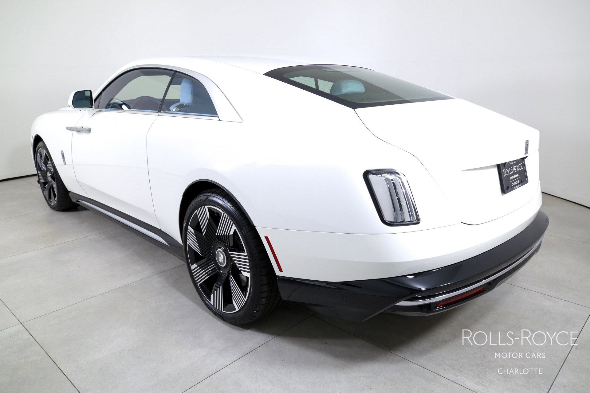 New 2025 Rolls-Royce Spectre w/ Spectre Enhancement Package image 7