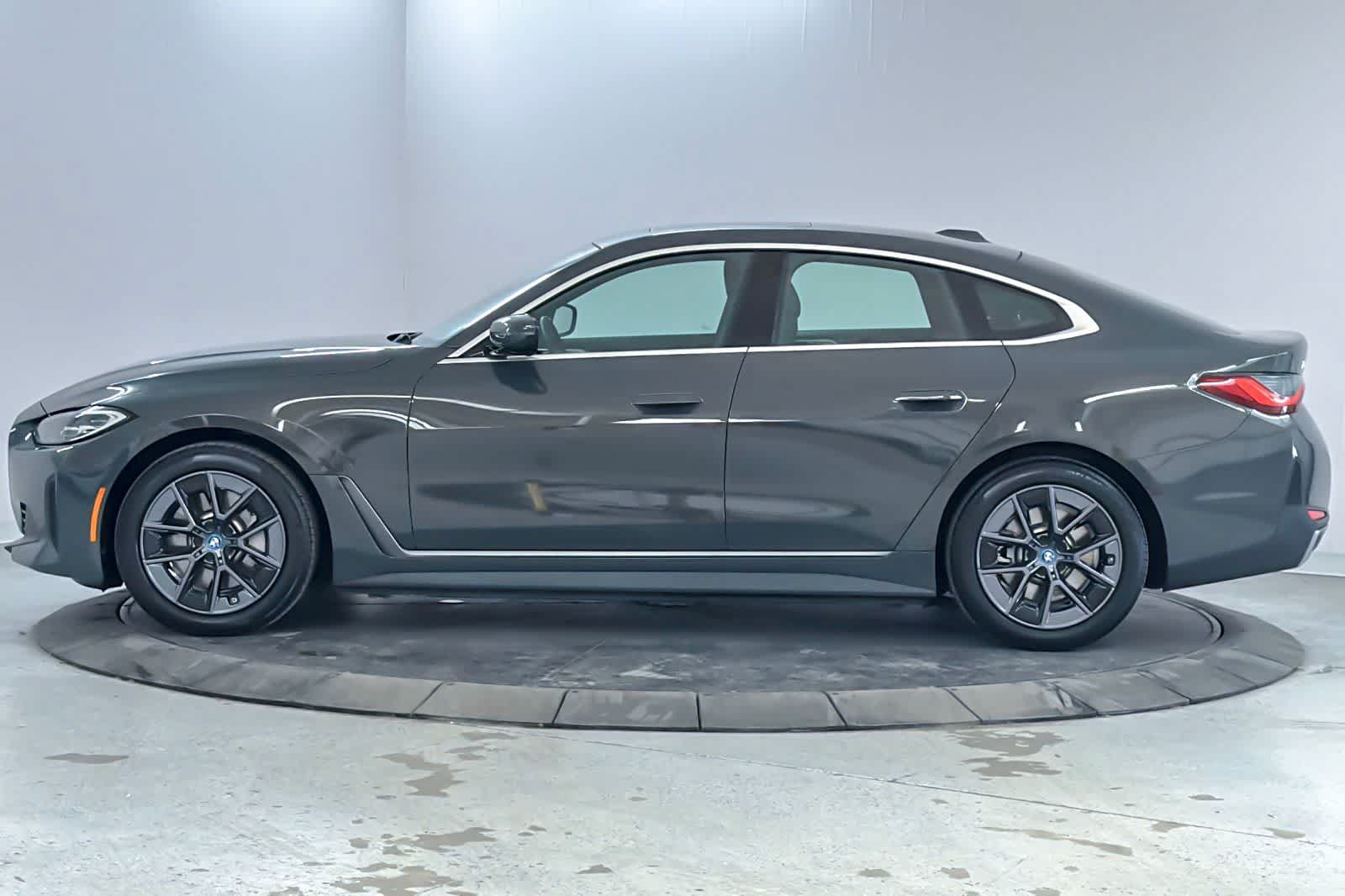 Used 2023 BMW i4 eDrive35 w/ Premium Package RWD image 5