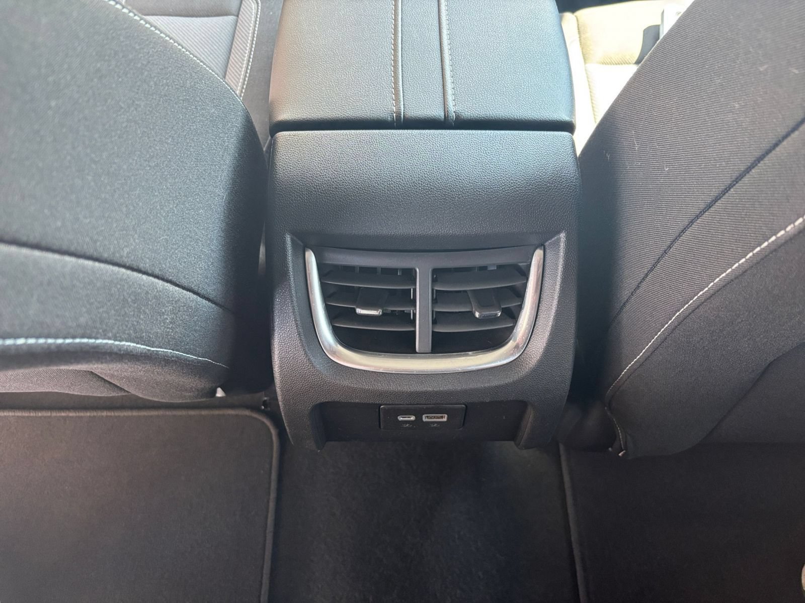 Used 2026 Chevrolet Blazer LT FWD image 24