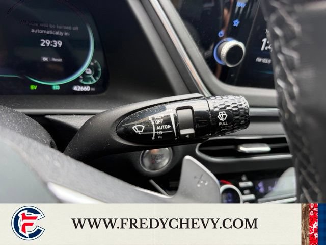 Used 2023 Hyundai Sonata Limited w/ Cargo Package FWD image 15