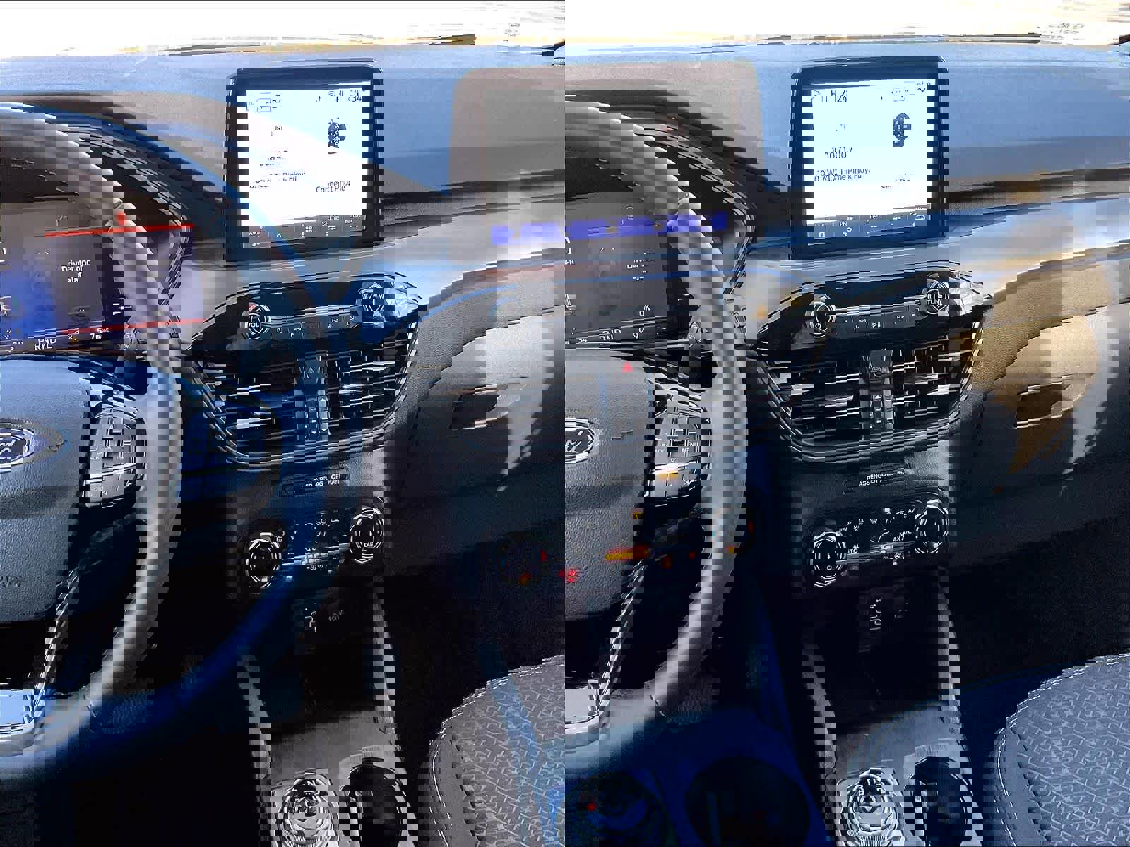 Used 2024 Ford Escape Active image 18