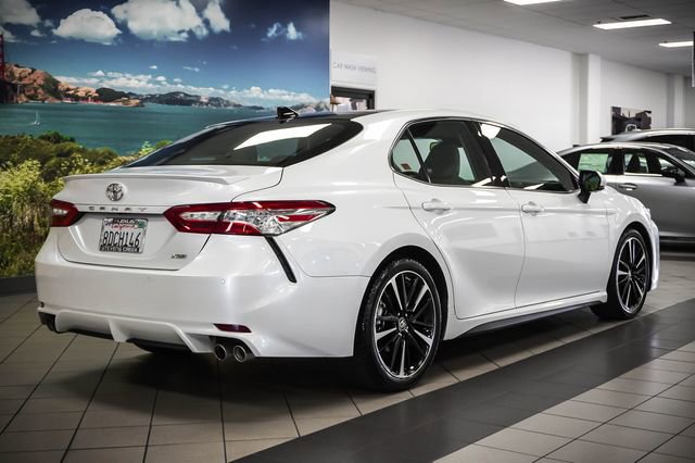 Used 2018 Toyota Camry XSE w/ Driver Assist Package FWD image 6