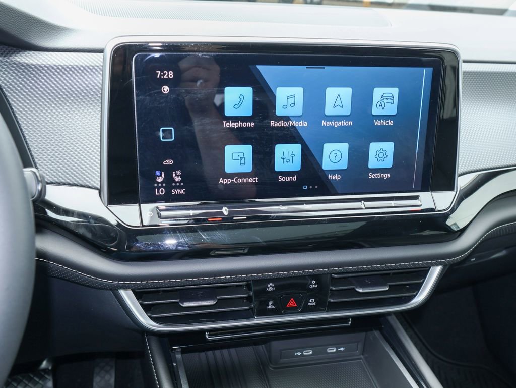 New 2026 Volkswagen Tiguan SE R-Line AWD/4WD image 21