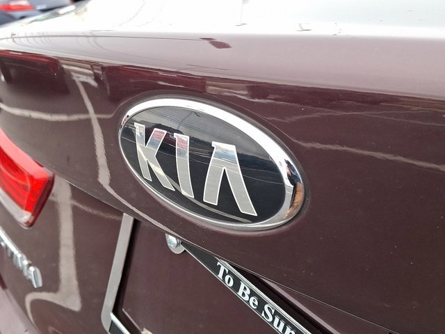 Used 2018 Kia Optima EX w/ Premium Package image 29